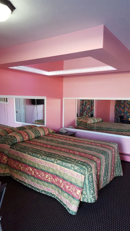 Sharn's Motel