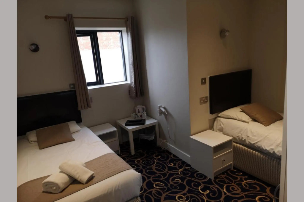 The R Inn Hotel