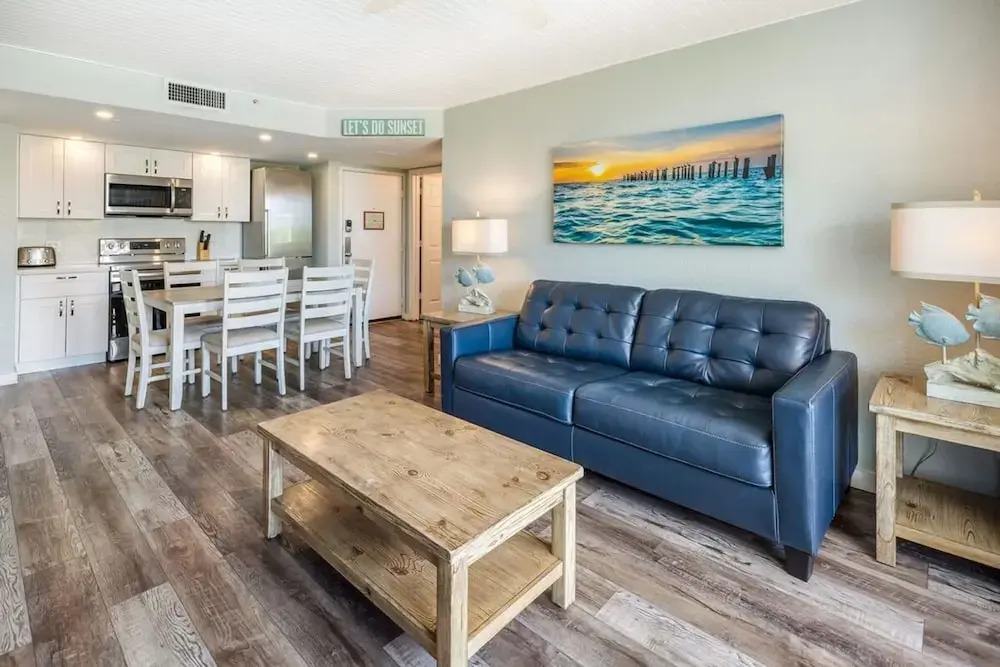 St Martin Suite Beautifully Updated Pool View