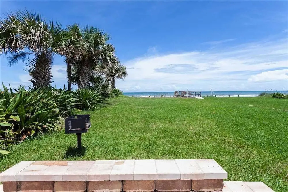 Seashell - Three Bedroom Home