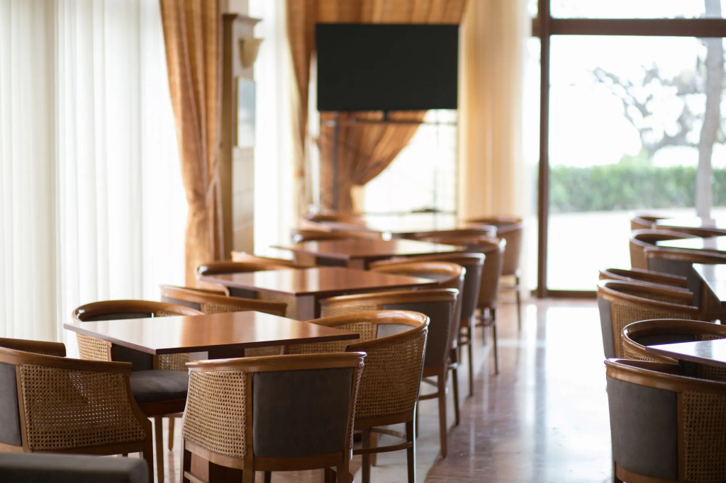Tzaki hotel & restaurant Patras