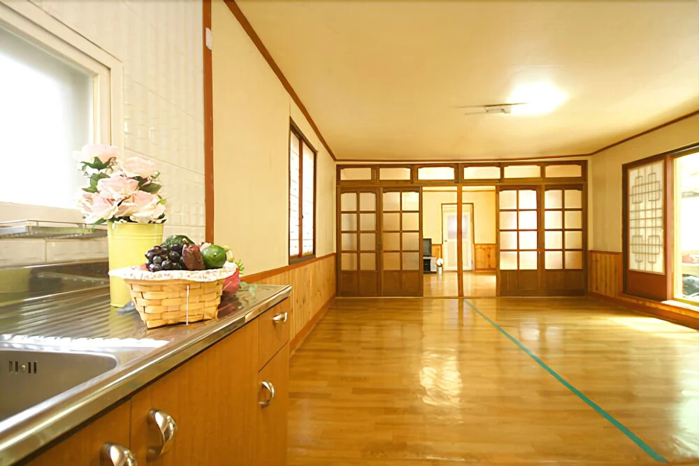 Gapyeong Ihwachon Pension