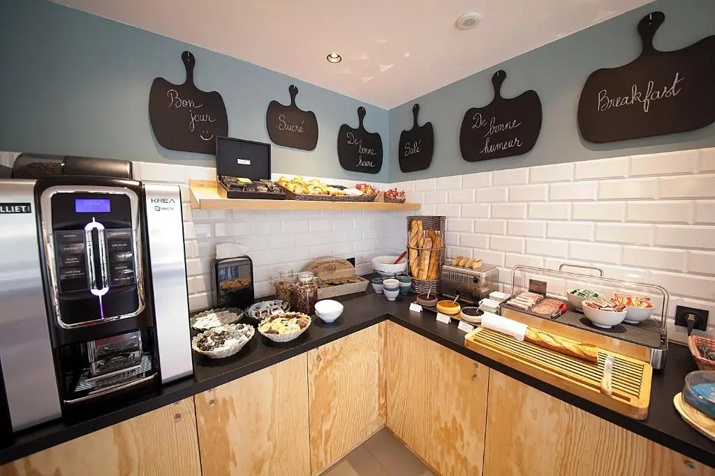 Brit Hotel Essentiel Arverne - Clermont-Ferrand Sud
