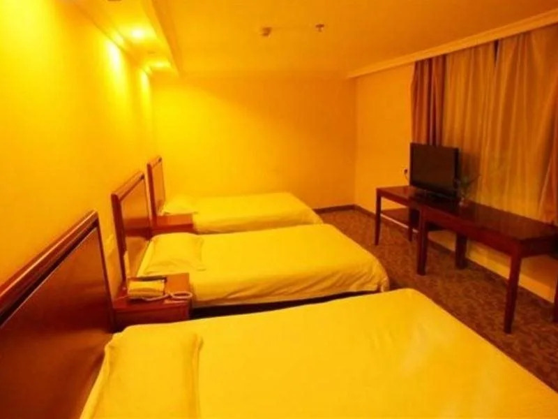 GreenTree Inn Shanghai Changyang Road Business Hotel