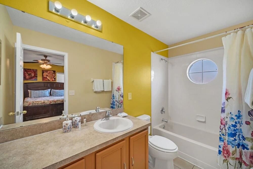 Solana Pool Home in Davenport FL
