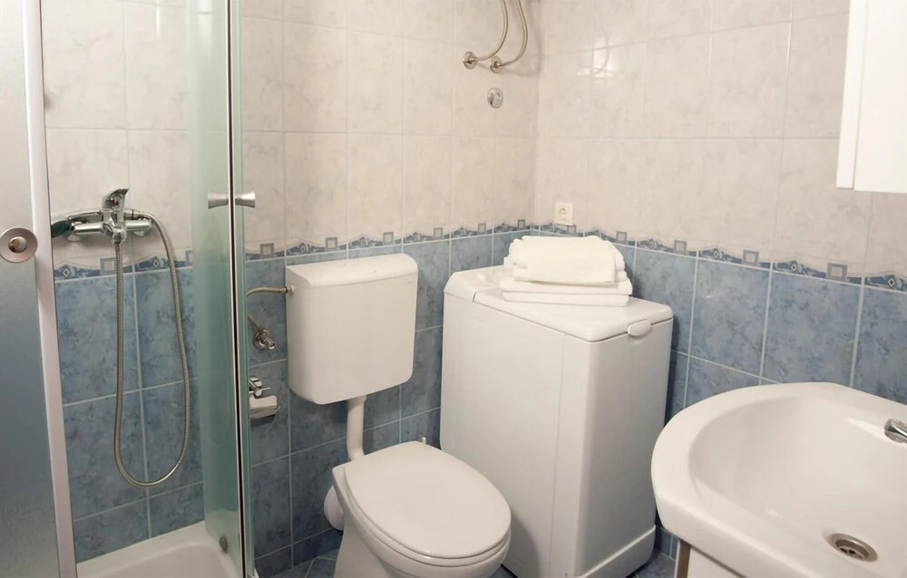 Awesome Apartment in Zecevo Rogoznicko With 2 Bedrooms, Wifi and Outdoor Swimming Pool