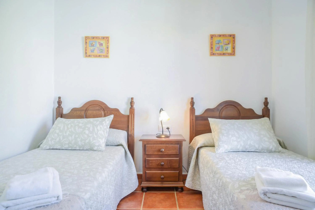 Chalet Villanueva - Sólo Familias