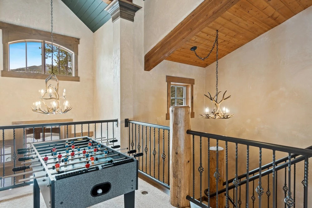 Keystone Gulch 8 Bedroom Home by Redawning