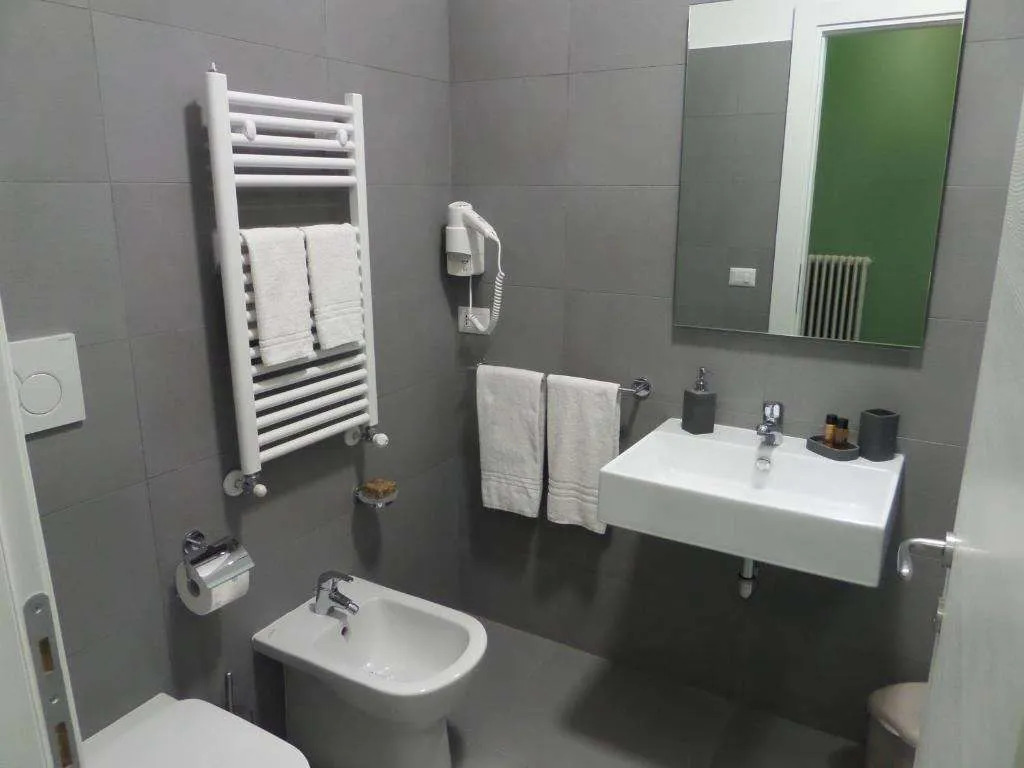 325 Rooms ai Fori