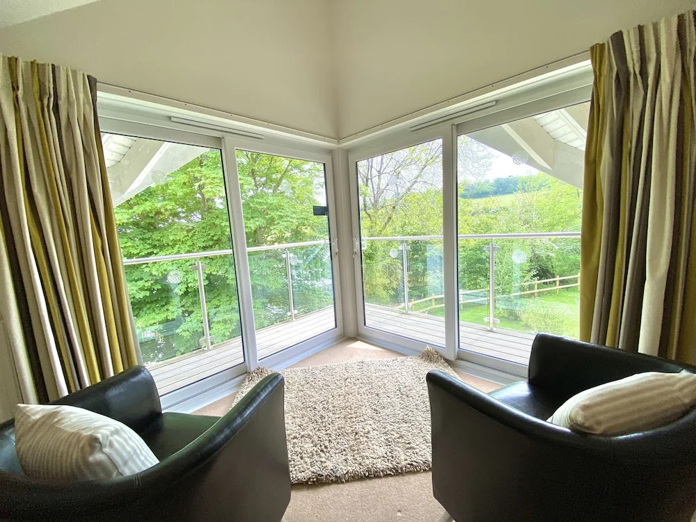 Trewhiddle Retreat V11 by Together Travel - Luxury 4-Bedroom Villa