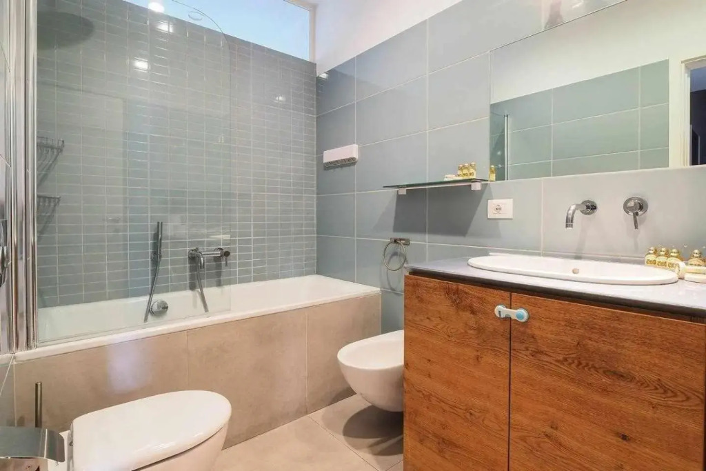 UCA14 Luxury large apartment with private terrace in Citylife