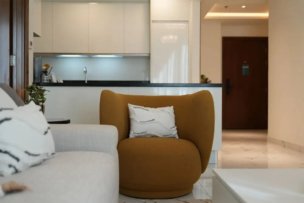 Yogi - Lake-Side Fancy Apartment Near Dubai Mall