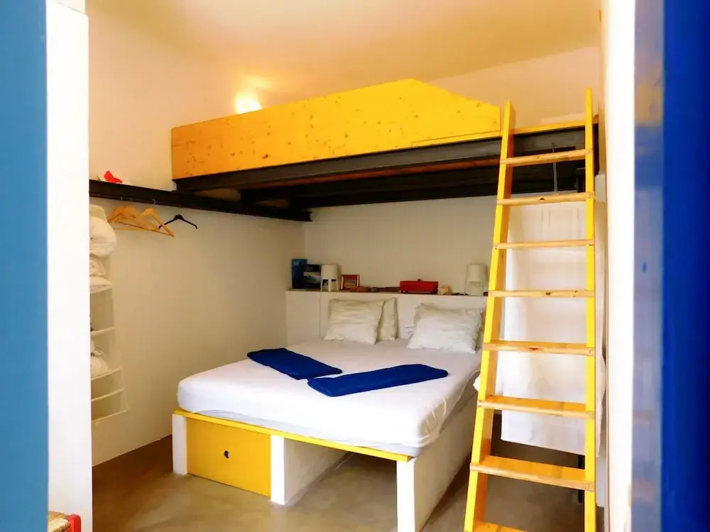 Surf House
