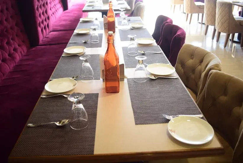 Hotel Naveen Continental @ 2Minutes Walk From Zero Road Bus Stand