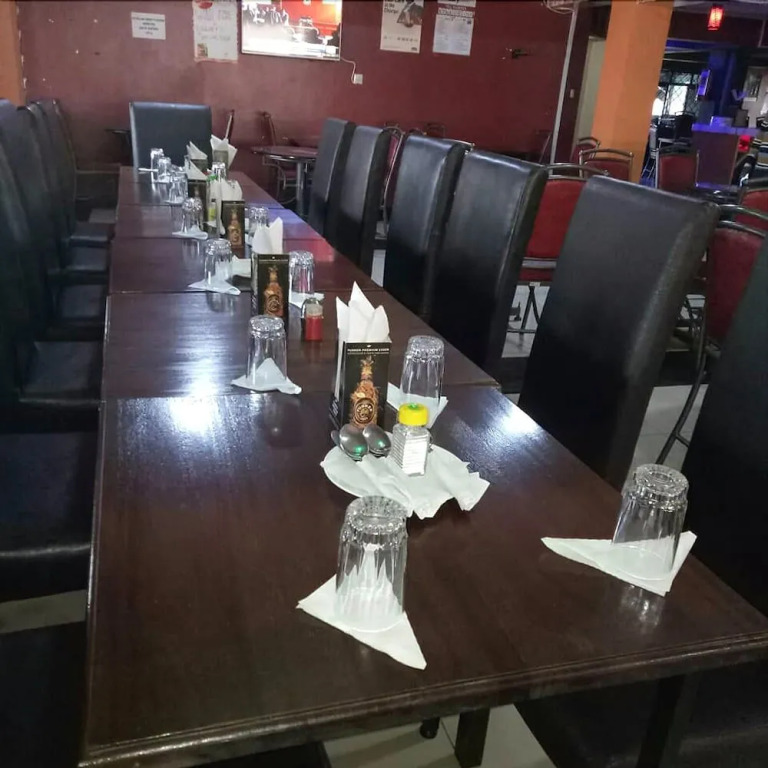 Ngara Riverside Lodge
