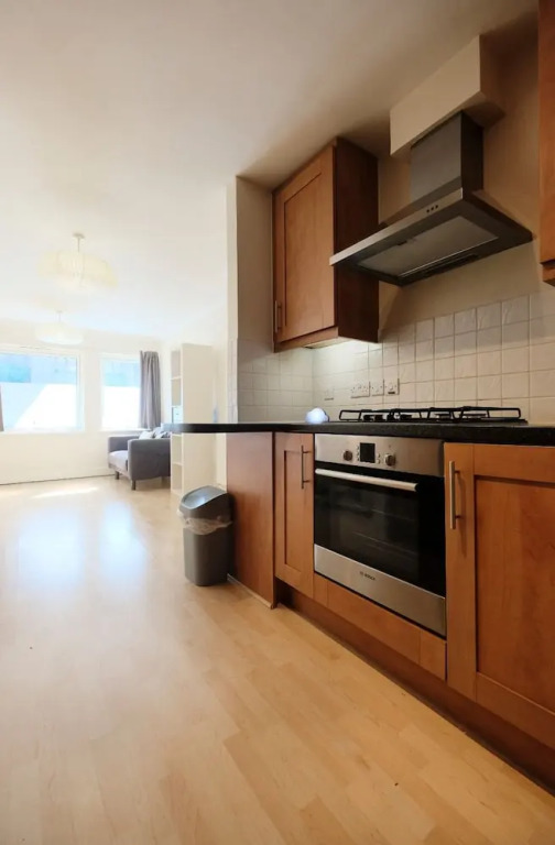 Cozy, Bright & Clean 1BR Flat for 2 in London