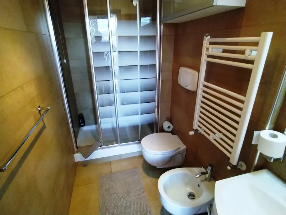 Nice Apartment Close Metro C - Mirti