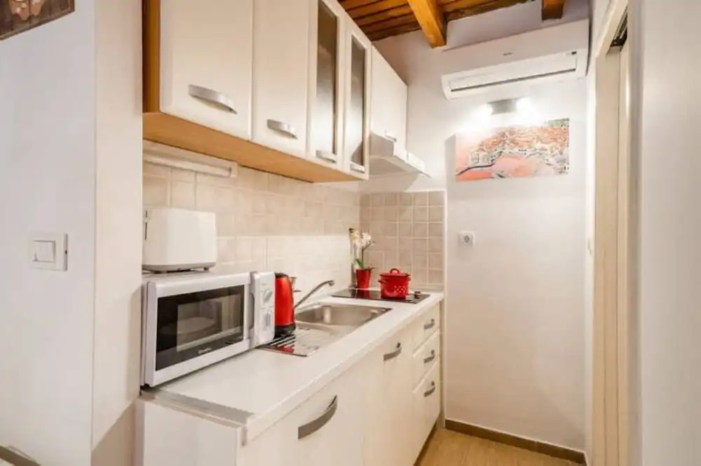 Angelus Rooms