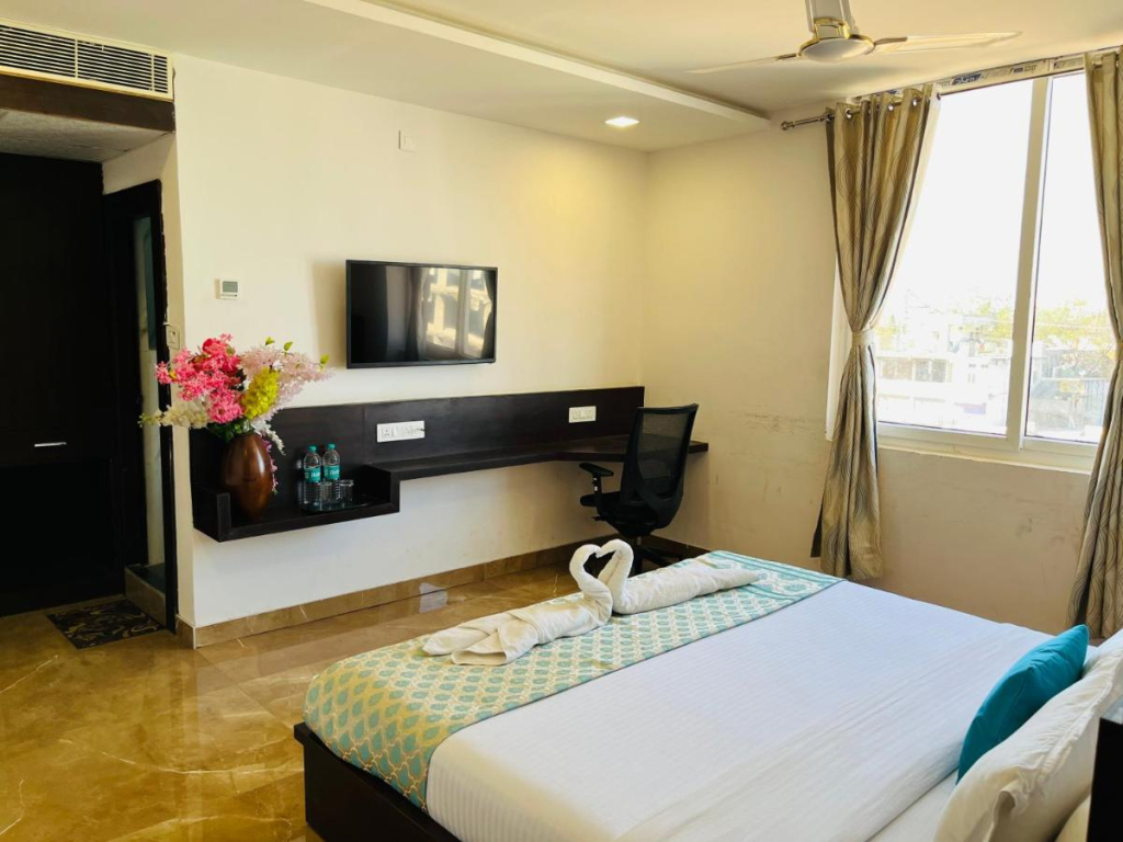 Hotel Elite By Signature Group