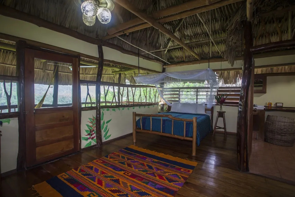 Cotton Tree Lodge