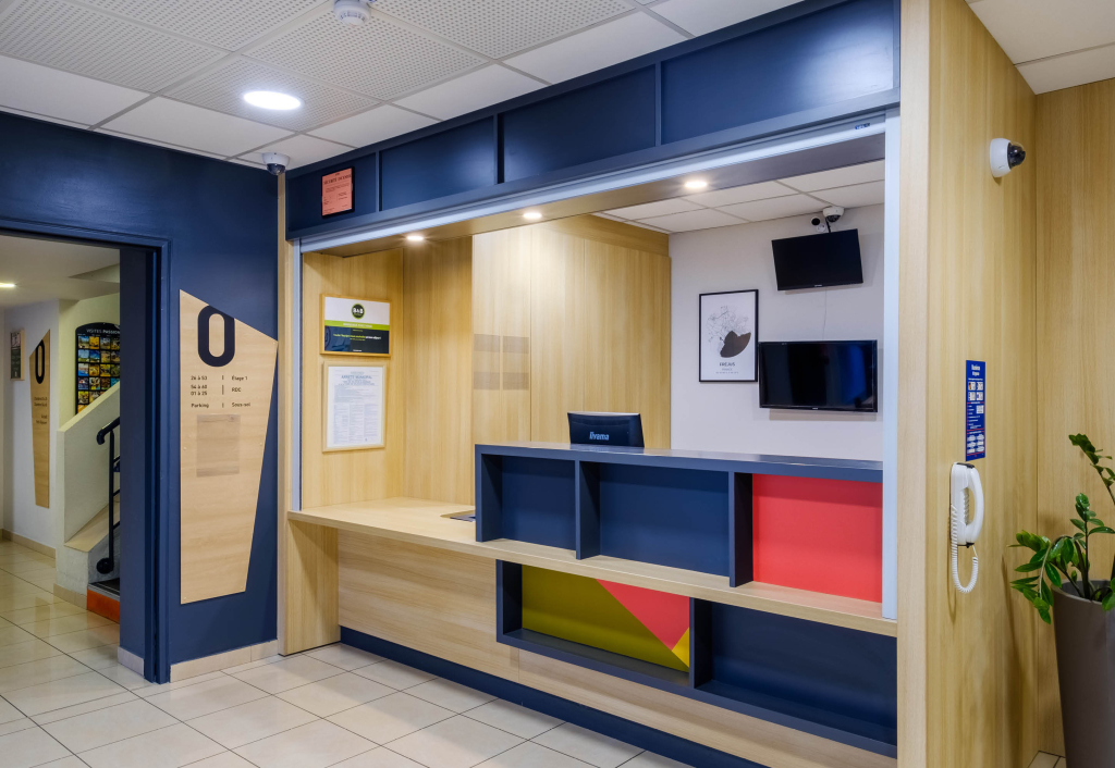 B&B HOTEL FREJUS Puget-sur-Argens