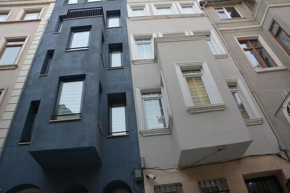 Euro Pera Apartment