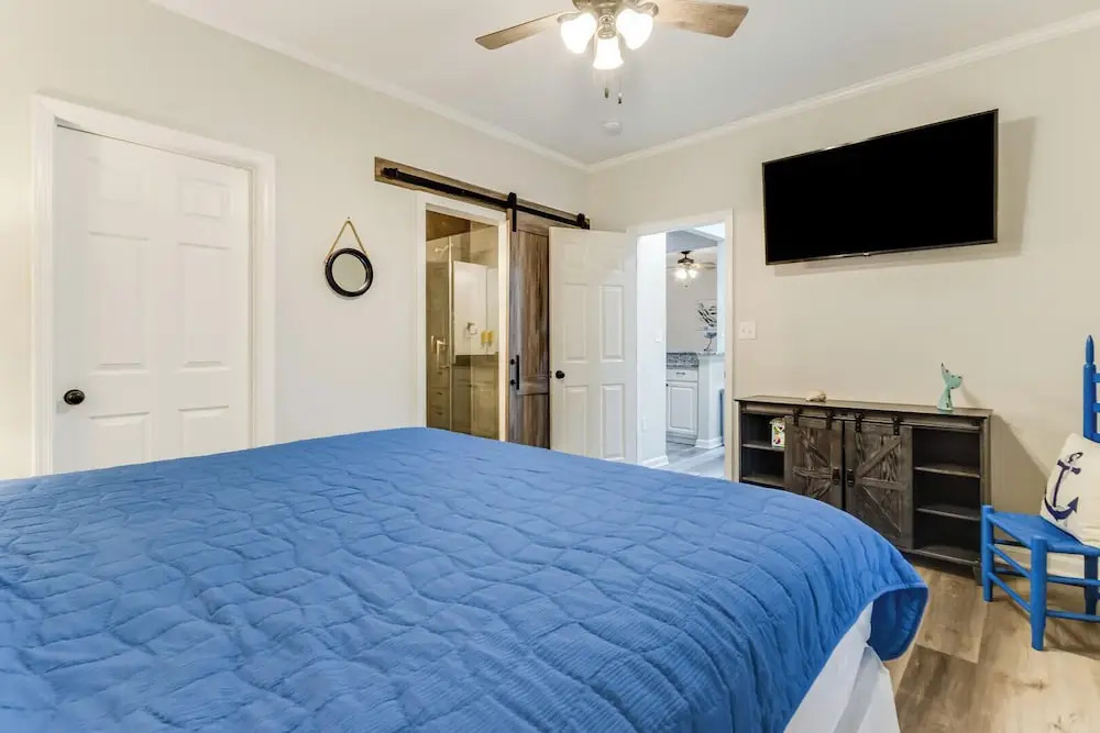 Cascade Lane 515