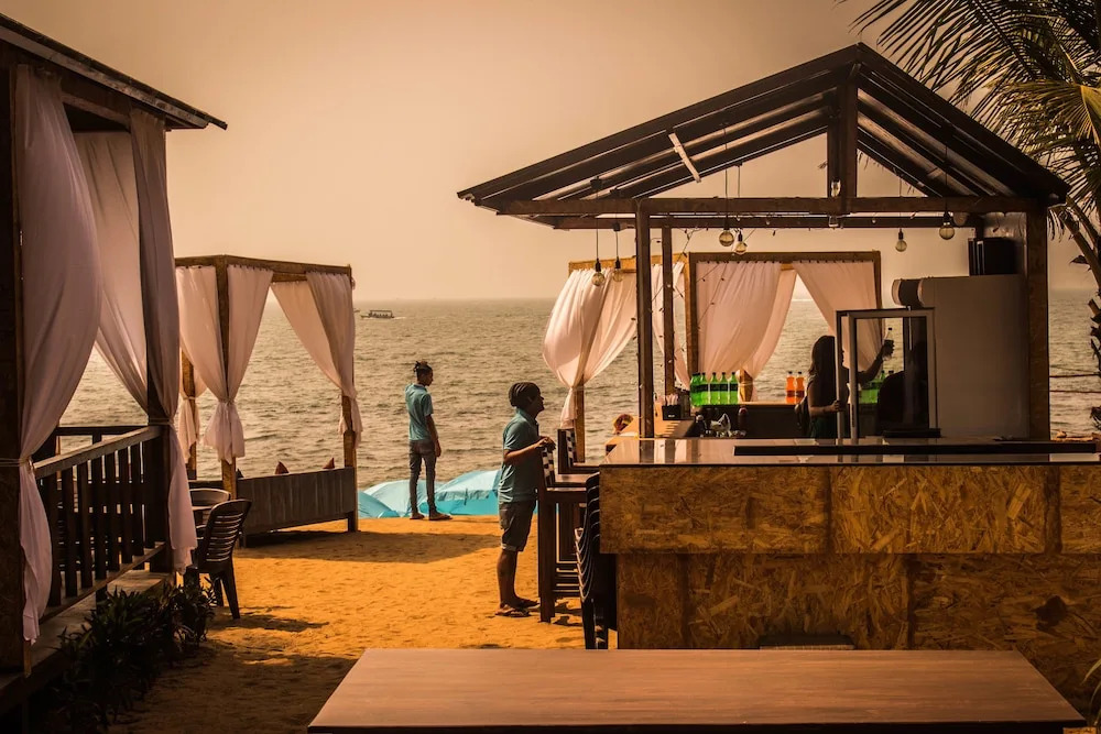 The Spot Beach Hotel