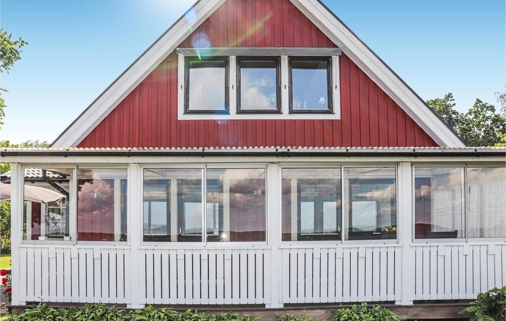 Nice Home In Tranås With Kitchen