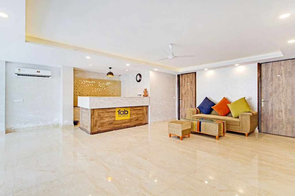 FabHotel Soft Petals Near Millennium City Centre Gurugram