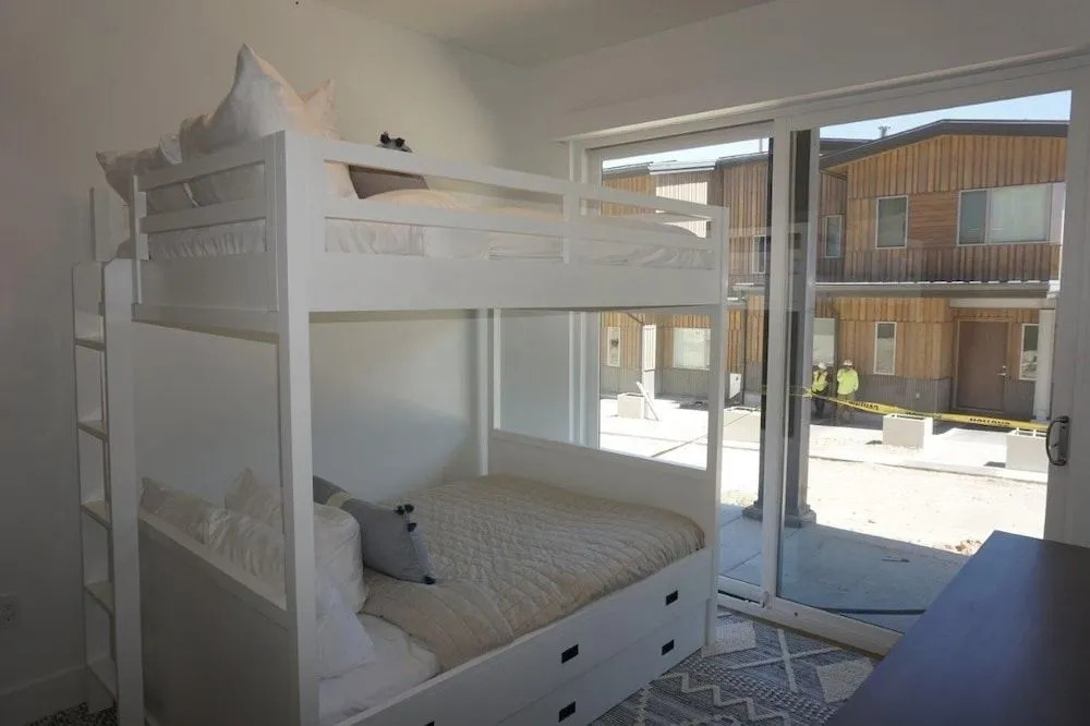 Sedona Hillside Hideaway - 4 Br Condo