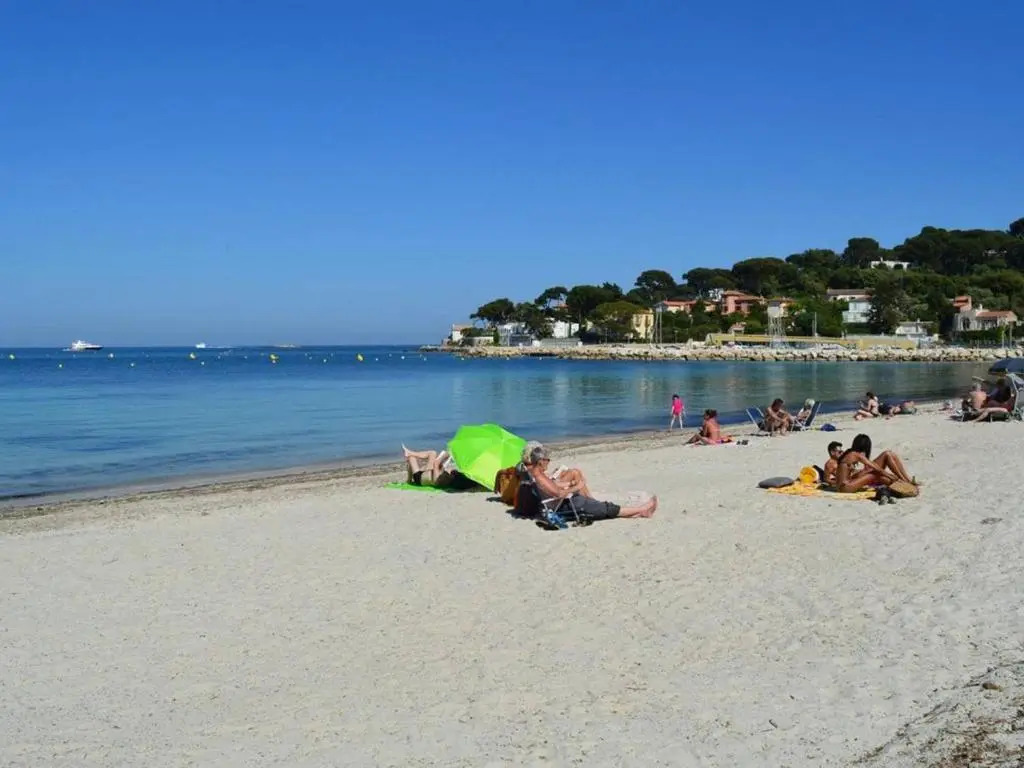 Appartement Antibes, 2 pièces, 4 personnes - FR-1-252-95