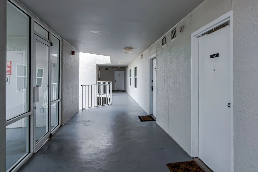 Ocean House 1904 2 Bedroom Condo by RedAwning