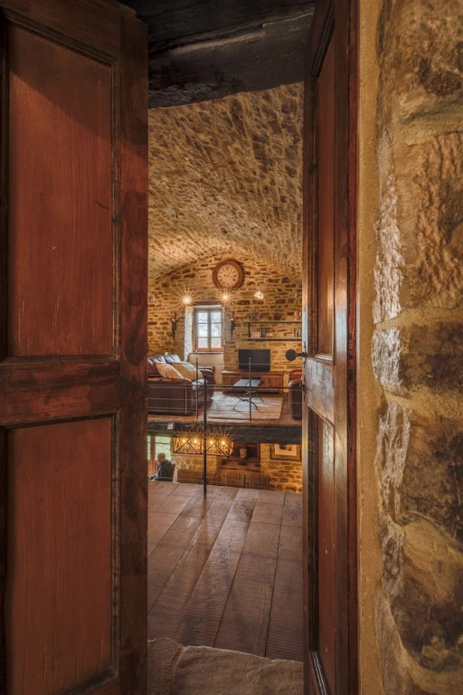 Umbrian Villa Retreat in Pietralunga With a Pool