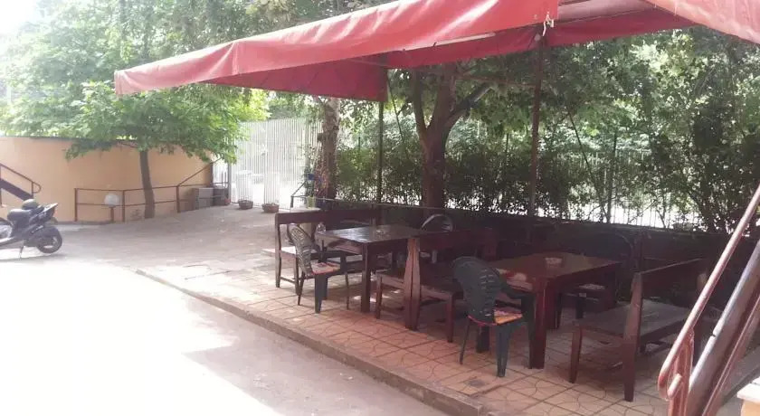 Family Hotel Yulian