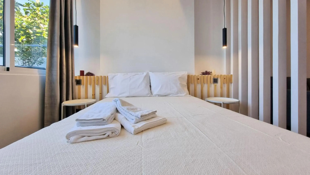 The Jolie - Apartments by the Ocean