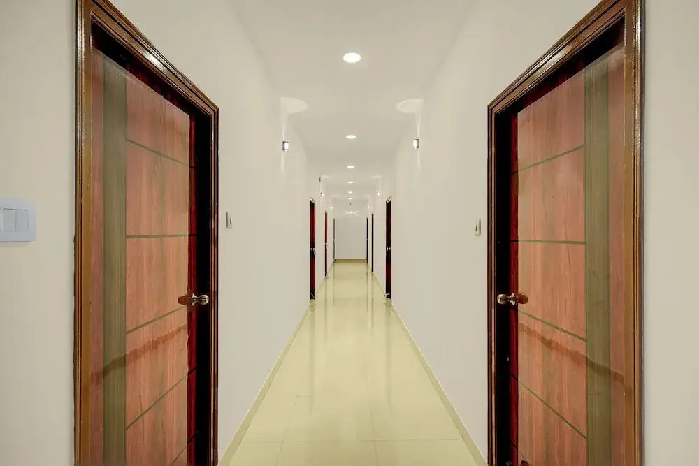 Fabhotel Yagna Grand