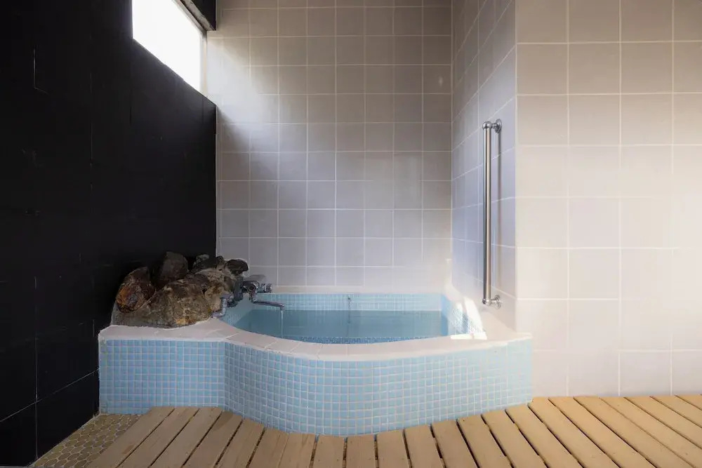 一棟貸しの源泉 Private Onsen Villaと料理家の食体験 安曇野 Nagano