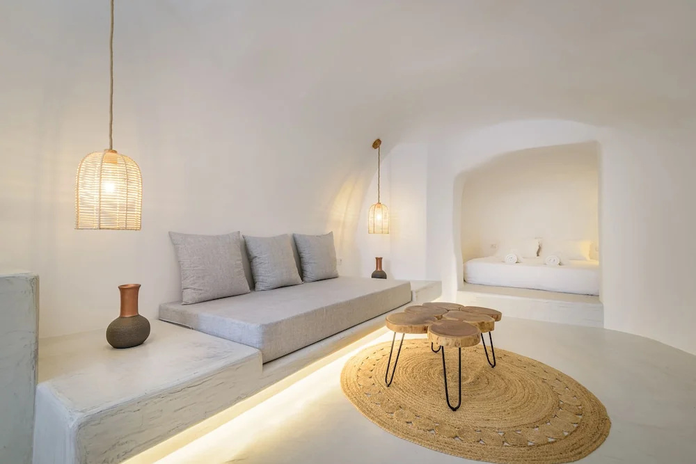 Anila Suites