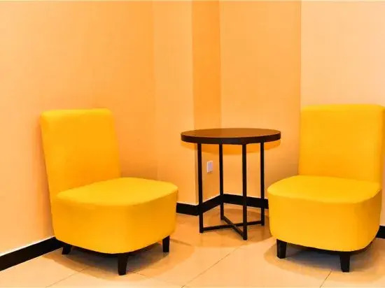 Ripple Hotel (Chengdu Shuhan East Road Yipin Tianxia Metro Station)