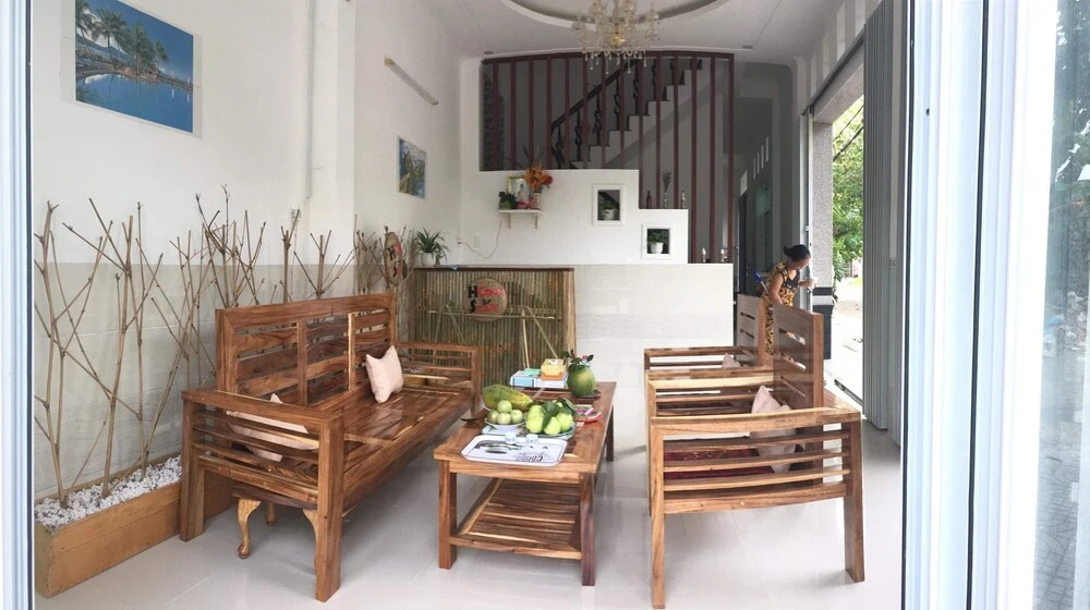 D Homestay