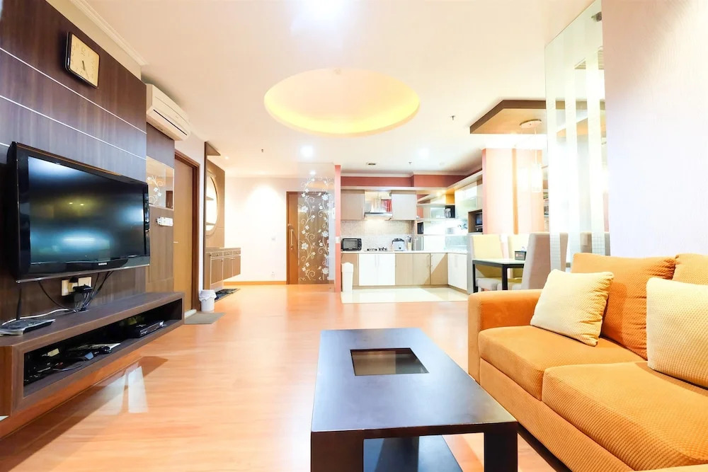 Cozy and Comfy Sahid Sudirman Residence Karet Apartement