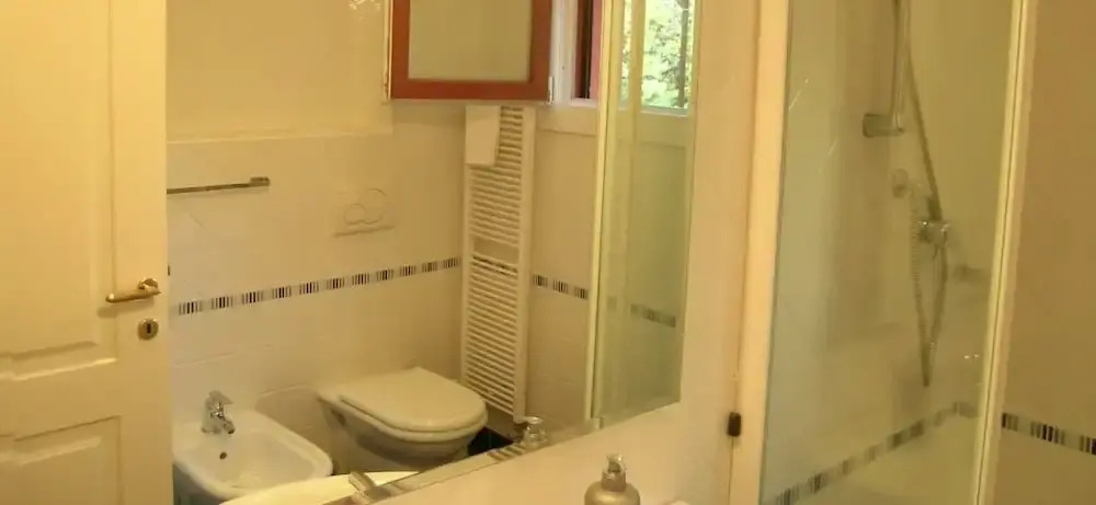 Grimaldi Apartments - Guardi
