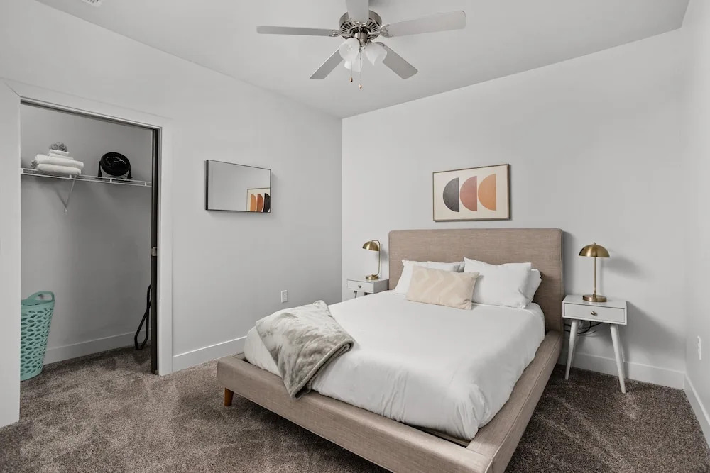 Cozysuites Stylish 4BR the heart of Nora
