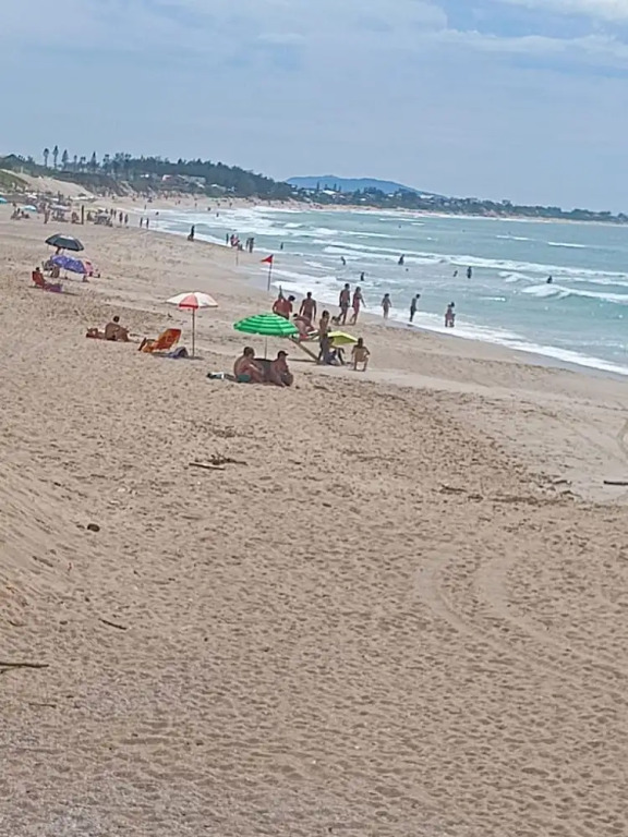 Apto 1 Quarto com Varanda e Estacionamento perto da praia