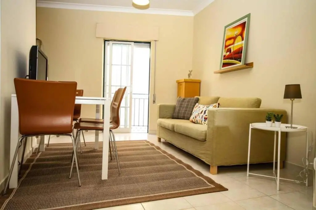Townhouse w Beautiful terrace - 360 degrees views!