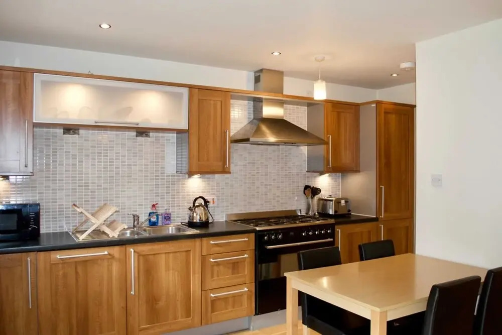Modern 2 Bedroom City Centre Flat