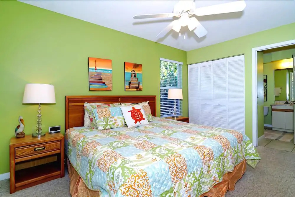 Hibiscus House 4 Bedrooms 3 Bathrooms Home