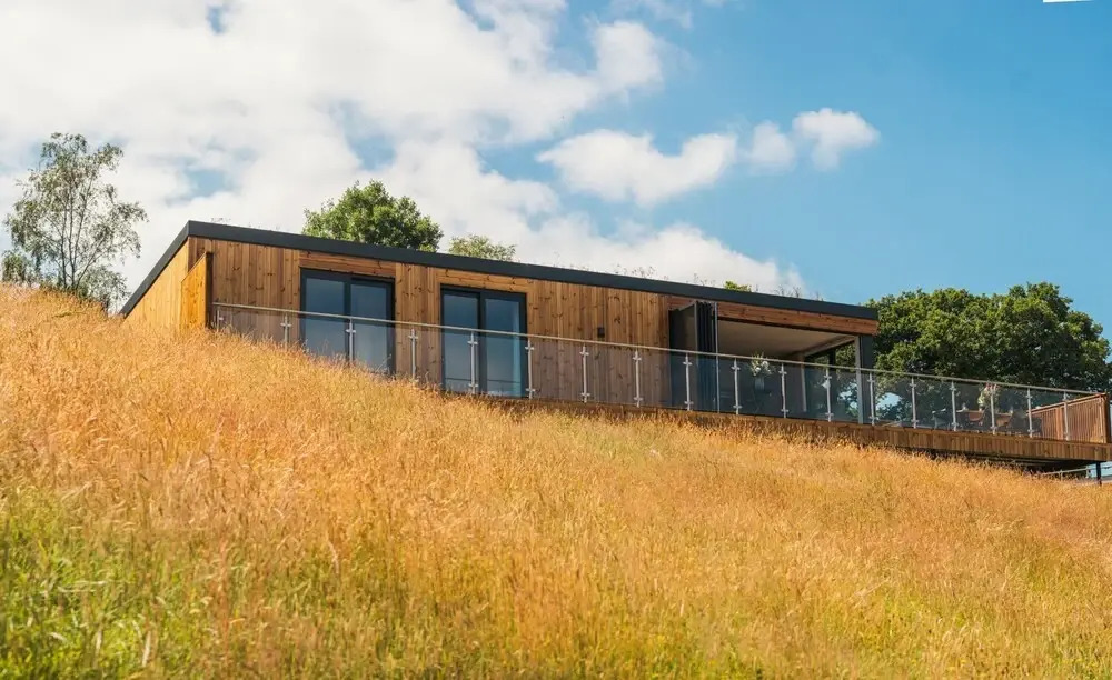 Meadow 2 Bedroom Lodge 7