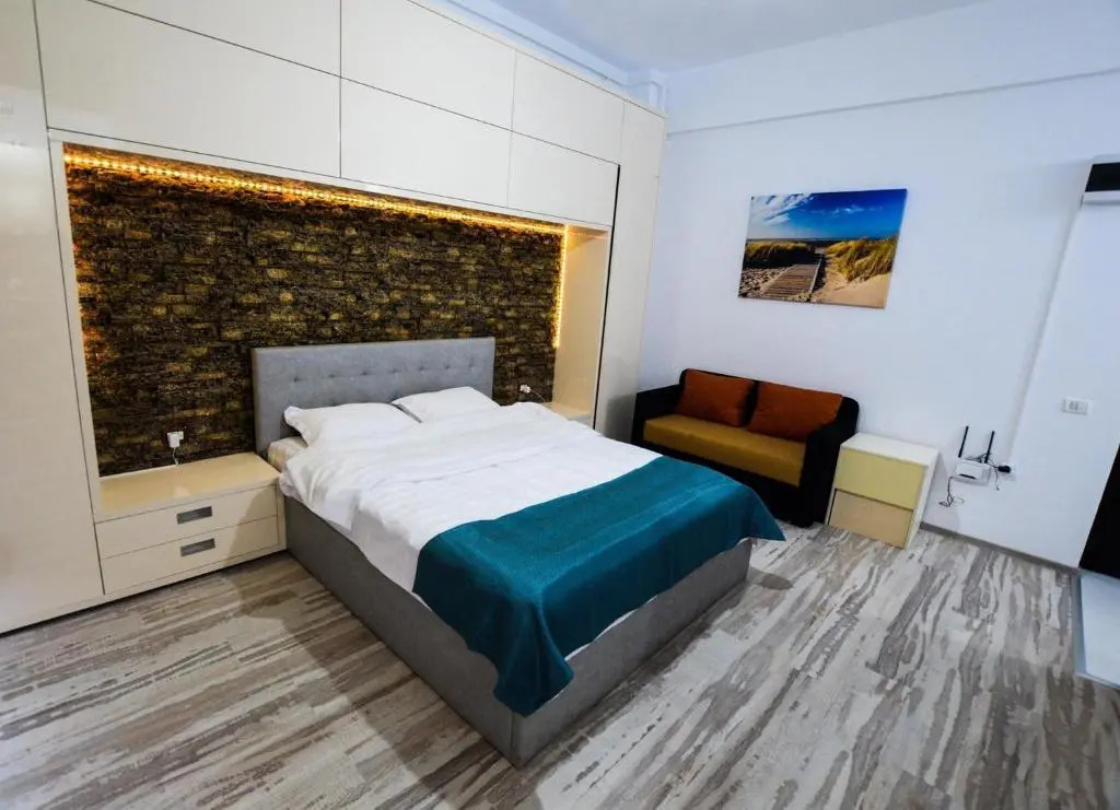 Premium Lake Side Studio